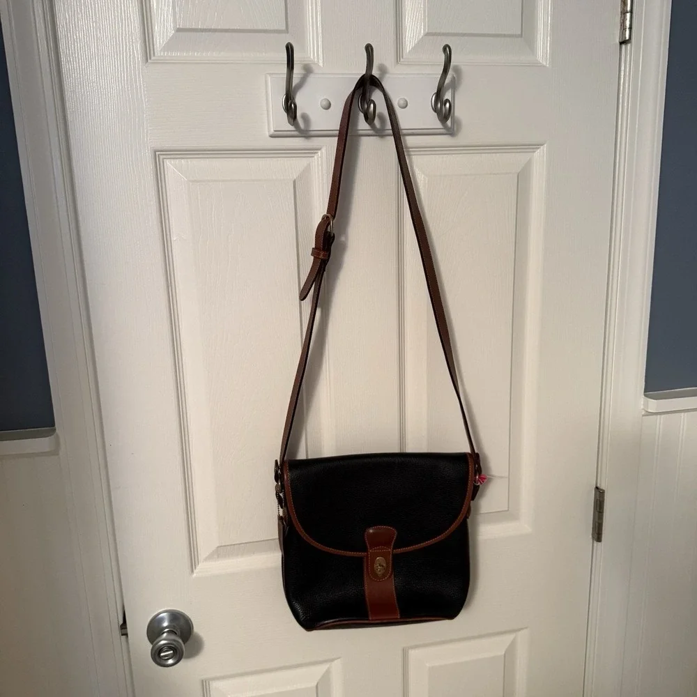 Vintage Coach Sheridan Stewart Crossbody Bag Black Pebbled Leather Brown Purse